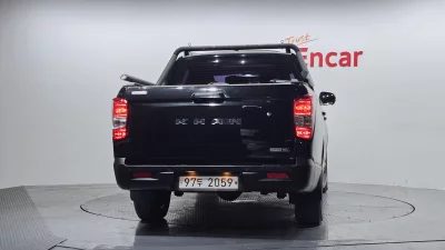 SsangYong Rexton Sports Khan