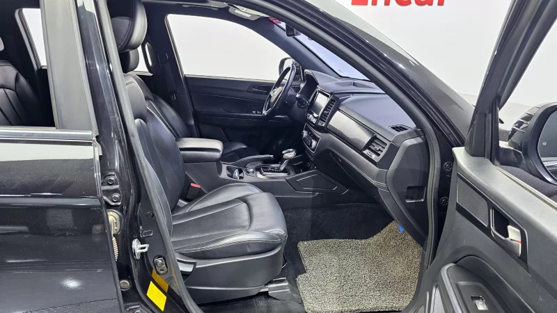 SsangYong Rexton Sports Khan