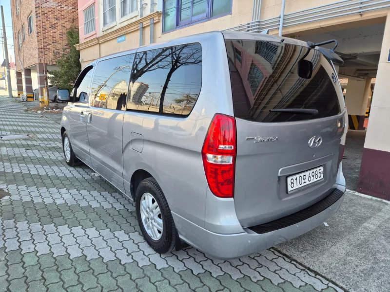 Hyundai Grand Starex