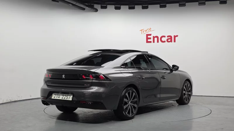 Peugeot 508