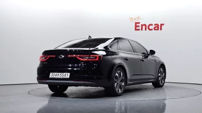 Renault SM6