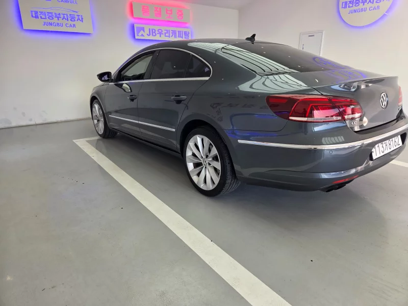 Volkswagen PASSAT CC