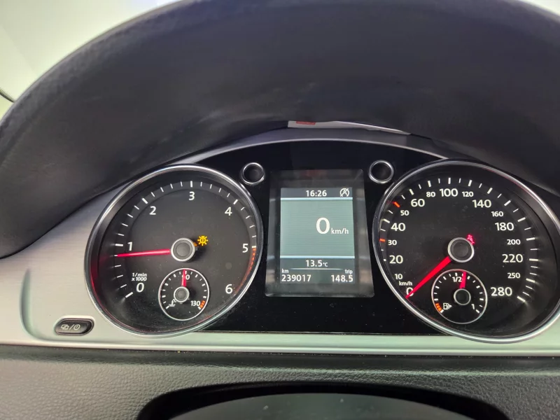 Volkswagen PASSAT CC