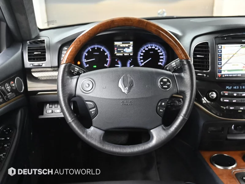 SsangYong Chairman W