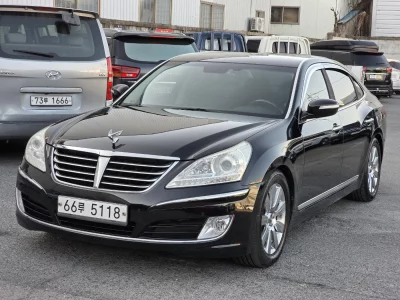 Hyundai Equus