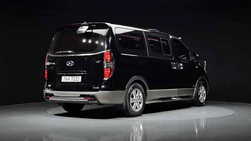 Hyundai Grand Starex