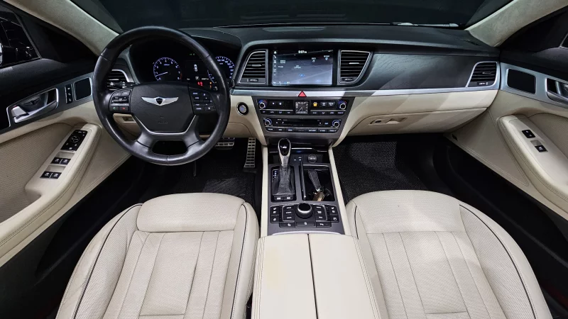 Hyundai Genesis