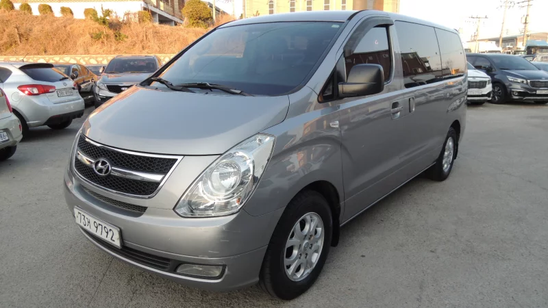 Hyundai Grand Starex