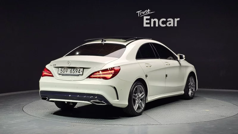 Mercedes-Benz CLA-Class