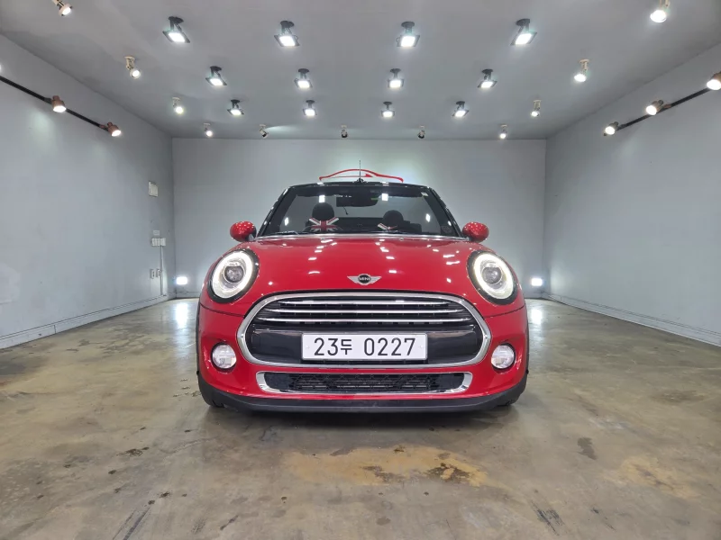 MINI Cooper Convertible
