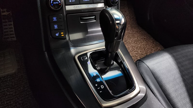Hyundai Genesis