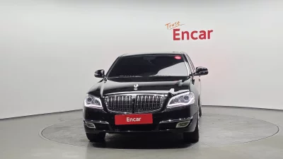 SsangYong Chairman W