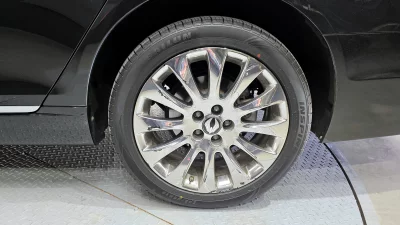 SsangYong Chairman W