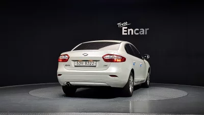 Renault SM3
