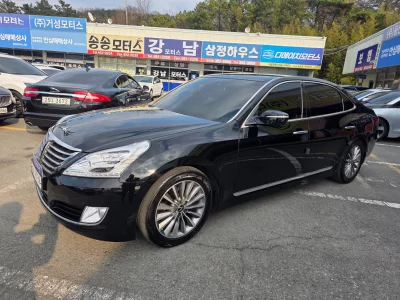 Hyundai Equus