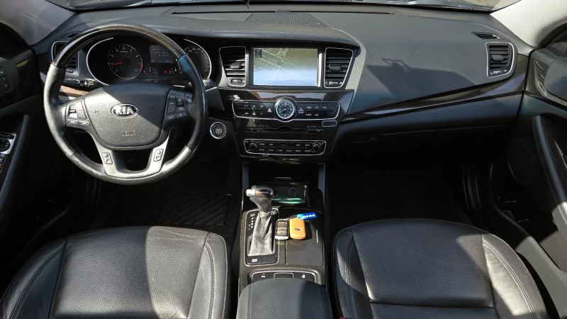 Kia K7