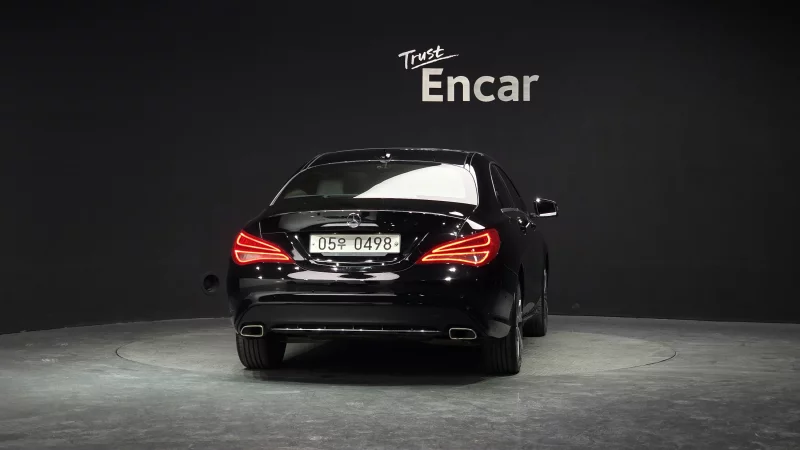 Mercedes-Benz CLA-Class