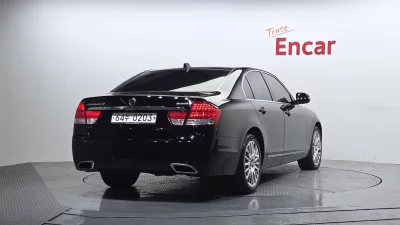 SsangYong Chairman W