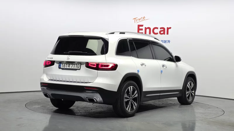 Mercedes-Benz GLB-Class