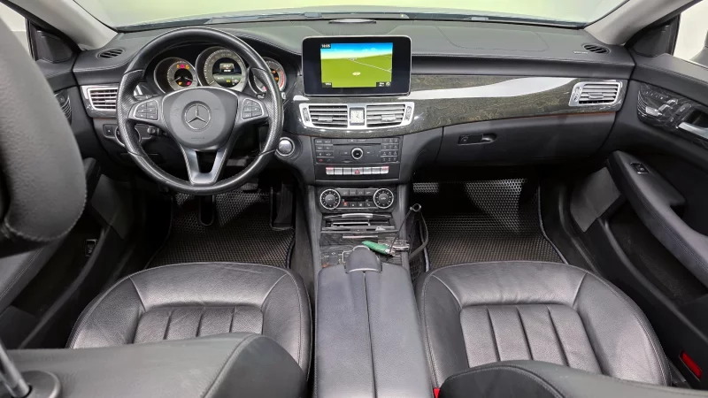 Mercedes-Benz CLS-Class