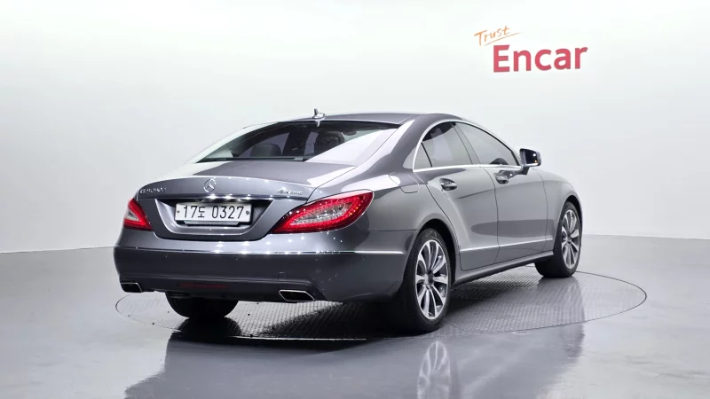 Mercedes-Benz CLS-Class
