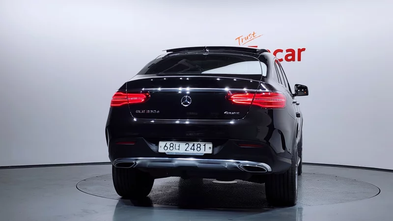 Mercedes-Benz GLE-Class