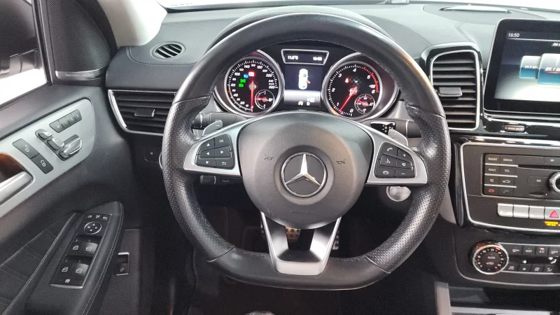 Mercedes-Benz GLE-Class