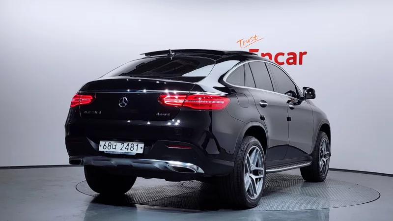 Mercedes-Benz GLE-Class