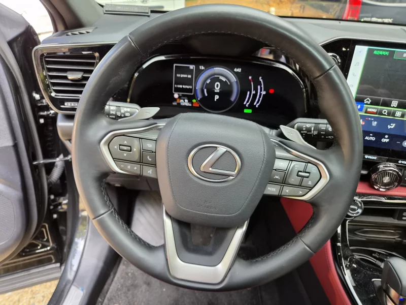 Lexus NX350h