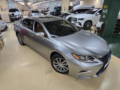 Lexus ES300h