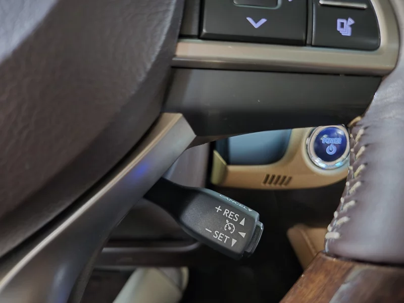 Lexus ES300h