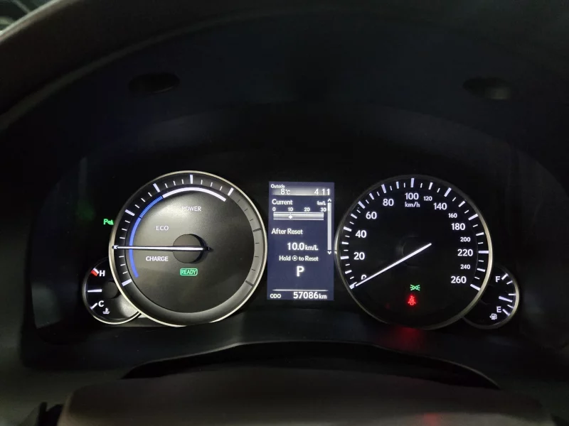 Lexus ES300h