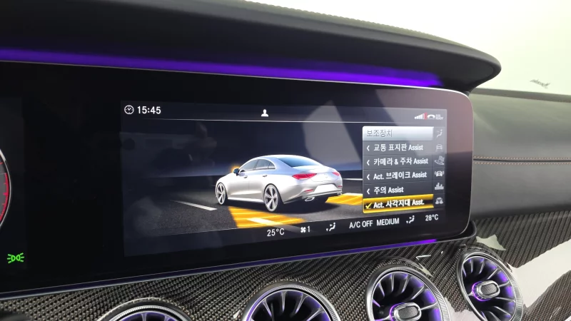 Mercedes-Benz CLS-Class