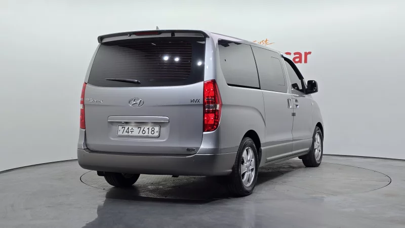 Hyundai Grand Starex