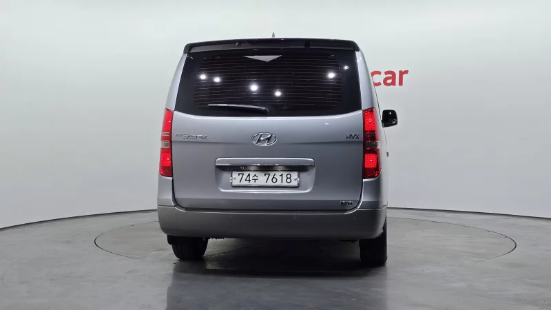 Hyundai Grand Starex