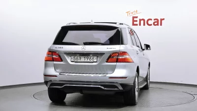 Mercedes-Benz M-class