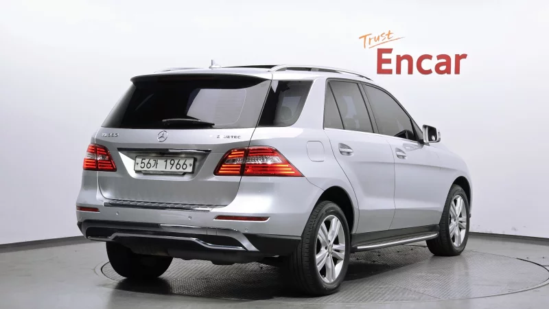 Mercedes-Benz M-class