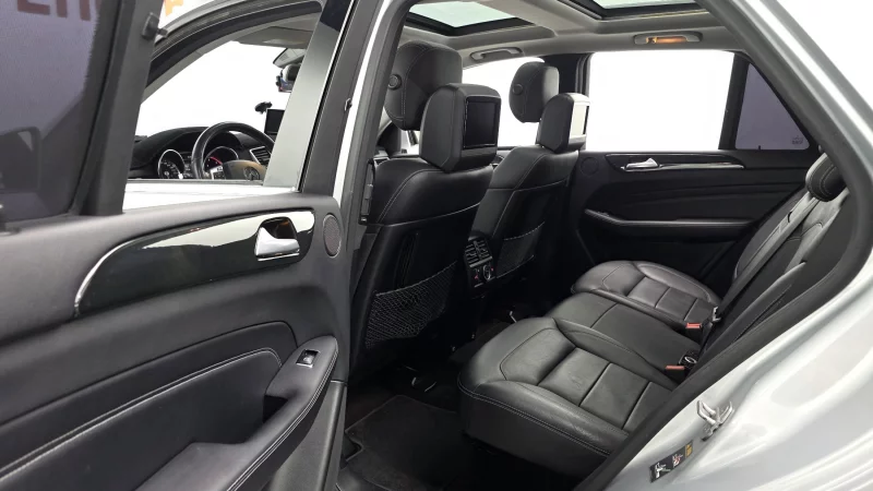 Mercedes-Benz M-class