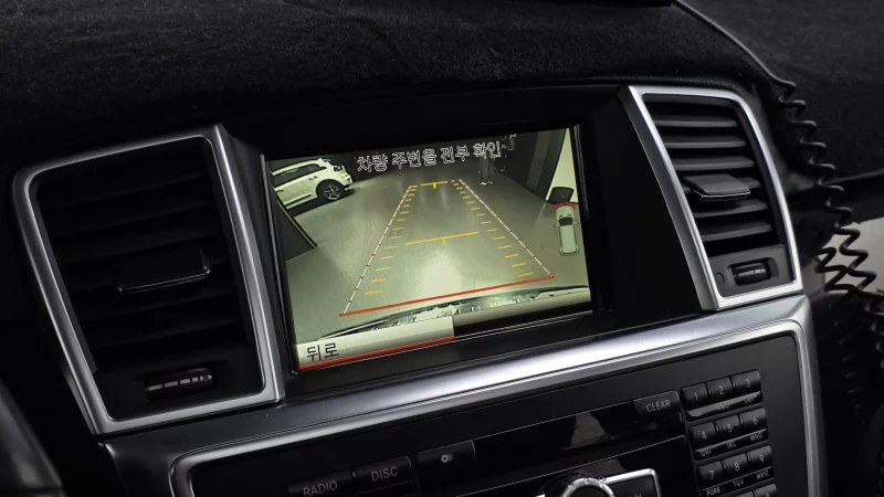 Mercedes-Benz M-class