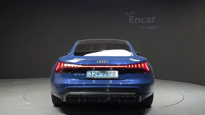 Audi e-tron GT