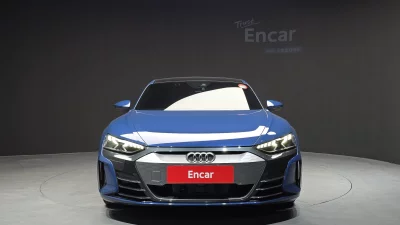 Audi e-tron GT