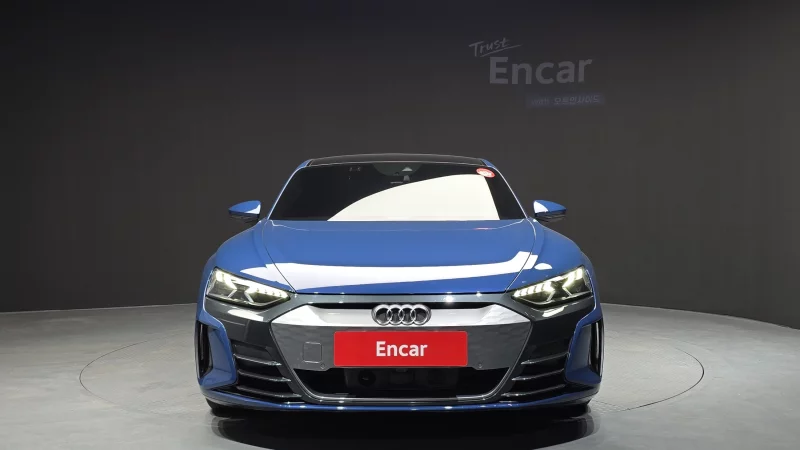 Audi E-TRON GT