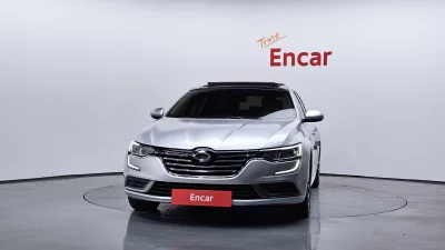 Renault SM6