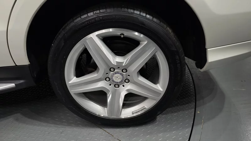 Mercedes-Benz M-class