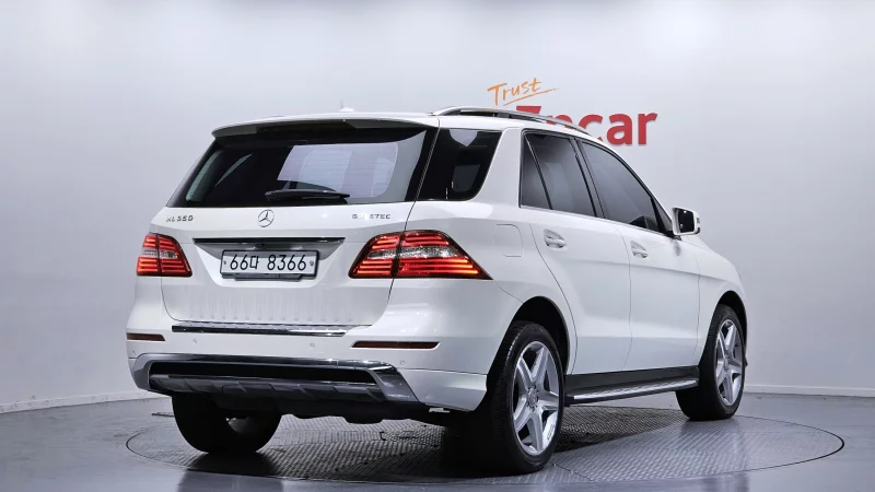 Mercedes-Benz M-class