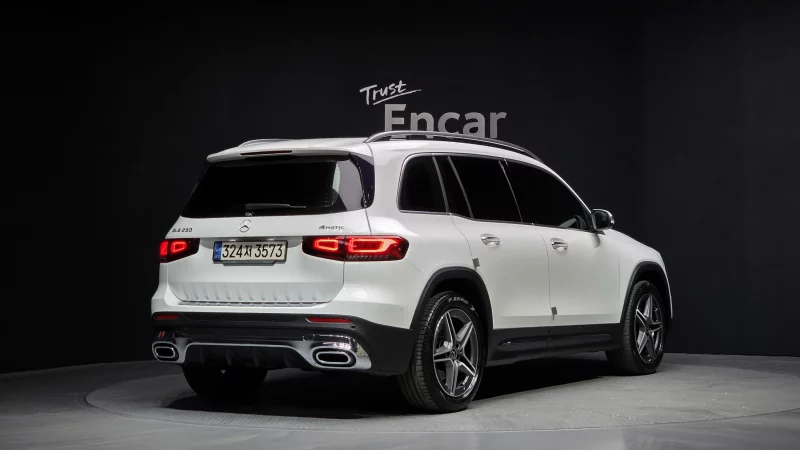 Mercedes-Benz GLB-Class