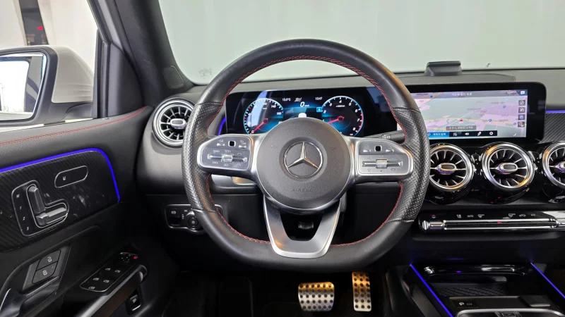 Mercedes-Benz GLB-Class