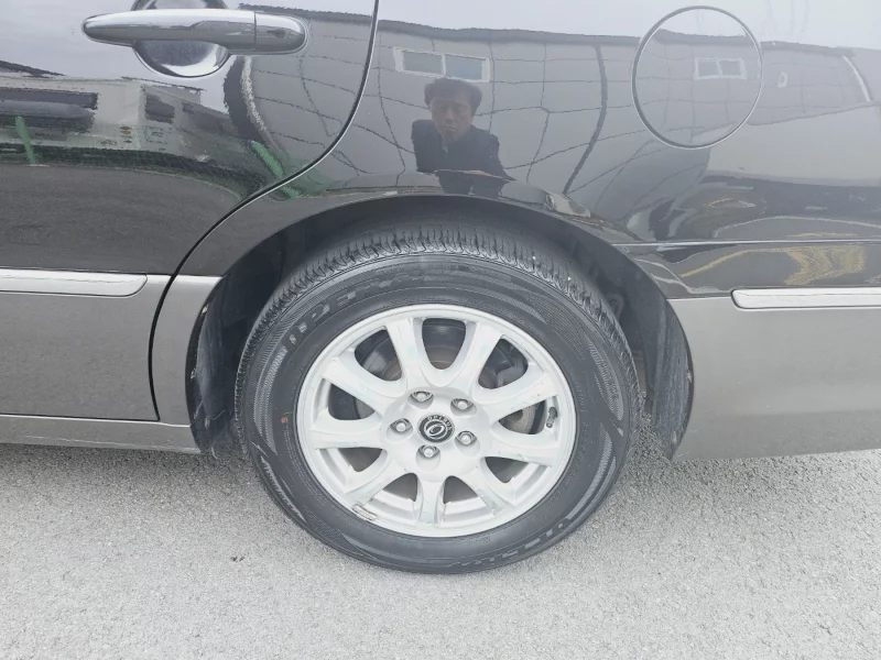 Kia OPIRUS