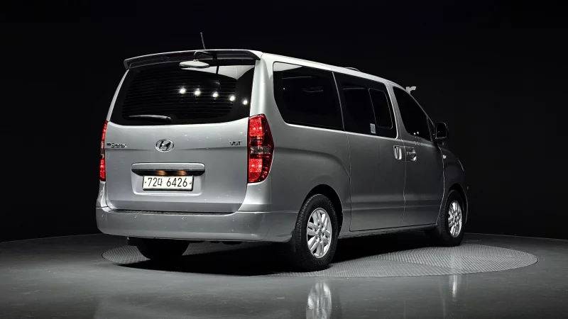 Hyundai Grand Starex