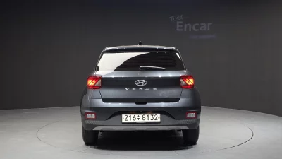 Hyundai Venue
